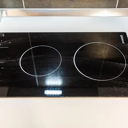 Ξενοδοχείο με διαμερίσματα Galleria Roma Apartment Τίρανα
