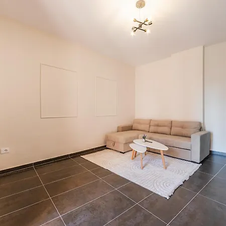 Ξενοδοχείο με διαμερίσματα Galleria Roma Apartment *