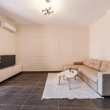 Galleria Roma Apartment Ξενοδοχείο με διαμερίσματα *