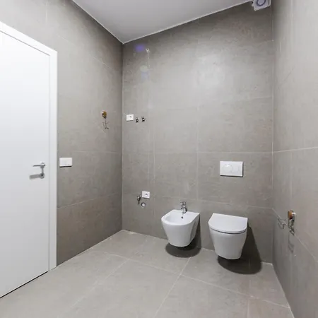 Galleria Roma Apartment * Τίρανα